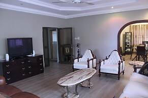 Rose Leat Elegant Bed & Breakfast