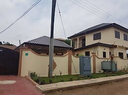 Rose Leat Elegant Bed & Breakfast