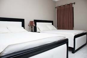 Rose Leat Elegant Bed & Breakfast