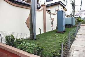 Rose Leat Elegant Bed & Breakfast