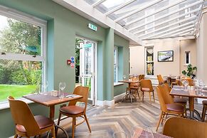 Windermere Manor Hotel