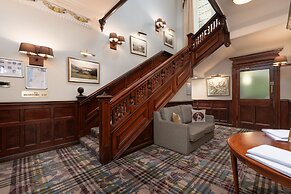 Windermere Manor Hotel