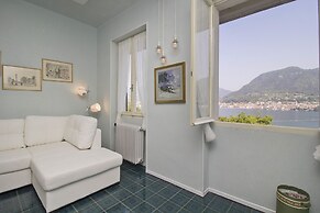 Cisano Beach Apartment