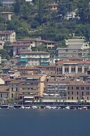 Cisano Beach Apartment