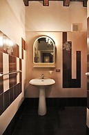 Comfortable Apartment Cavour Square