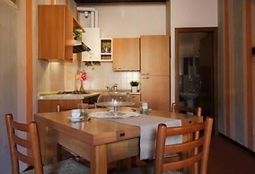 Comfortable Apartment Cavour Square