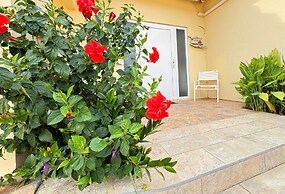 Casalina Garden Apartment Aruba