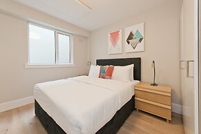 Temple Bar Crowne Square Apartments