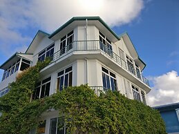 Baivaru Guesthouse Services