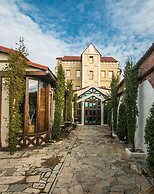 Velion Hotel