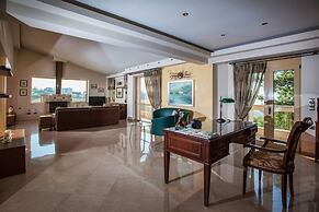 Palladio Luxury Villa