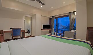 Treebo Regency - Bund Garden, Dhole Patil Road