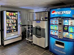 Studio 6 Suites Clarion, PA