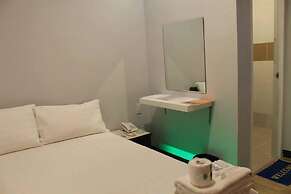 Dianne Gardens Hotel