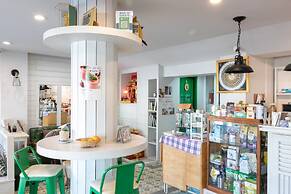 Ratana Boutique Hostel