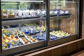 URARI TAKEO GARDEN TERRACE SPA RESORTS