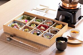 URARI TAKEO GARDEN TERRACE SPA RESORTS