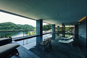 URARI TAKEO GARDEN TERRACE SPA RESORTS