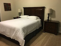 Lake Front House 4BR2B In West Houston