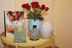 Jenny's Splendid Home