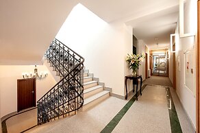 Plaza Boutique Hotel