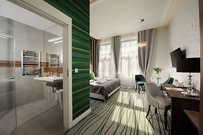 Plaza Boutique Hotel