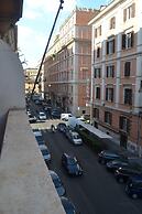 Bloom Apartment by La Griffe