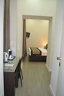 Bloom Apartment by La Griffe