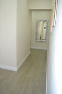 Bloom Apartment by La Griffe