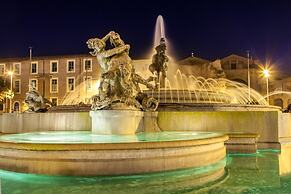 Bloom Apartment by La Griffe