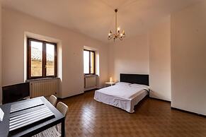 Regolo House