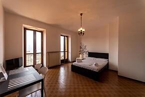 Regolo House