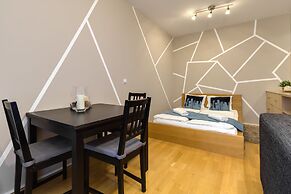 Quality Point Apartments 0-24 reception