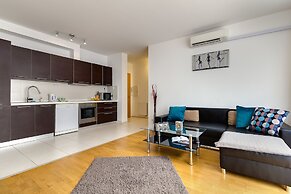 Quality Point Apartments 0-24 reception