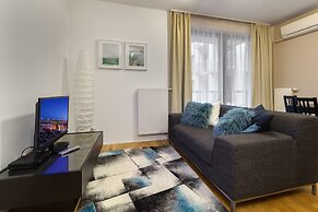 Quality Point Apartments 0-24 reception