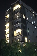 Malis the Residence & Hotel