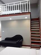 Malis the Residence & Hotel