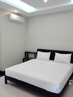 Malis the Residence & Hotel