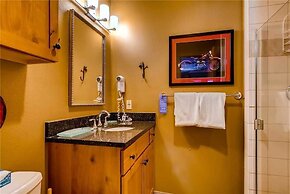 1202 Trappeurs Lodge, Trappeur's Crossing Apartment 2