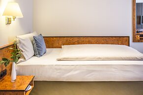 BARDOLINO Fine.Food.Hotel