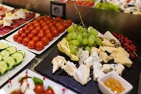 BARDOLINO Fine.Food.Hotel