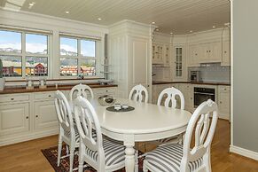 Rorbuene Svolvær Havn