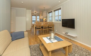 Rorbuene Svolvær Havn