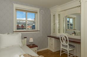 Rorbuene Svolvær Havn