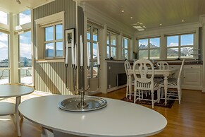 Rorbuene Svolvær Havn