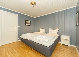 Rorbuene Svolvær Havn