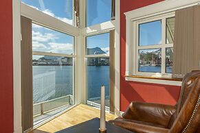 Rorbuene Svolvær Havn