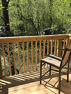 The Riverside Lodge at Chimney Rock