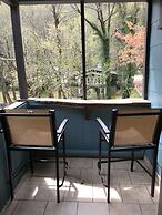 The Riverside Lodge at Chimney Rock