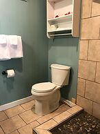 The Riverside Lodge at Chimney Rock